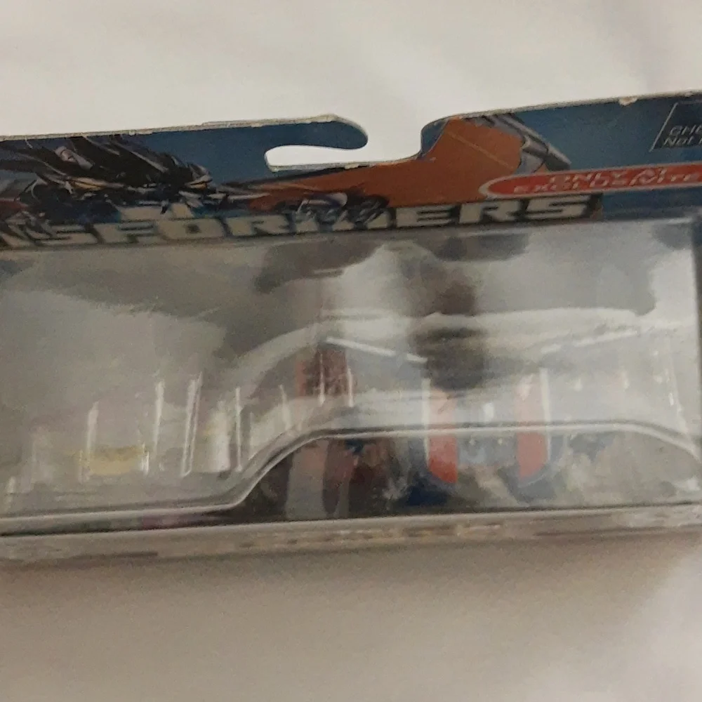 Transformers Beast Hunters Predacons Rising Cindersaur Smokescreen SEALED